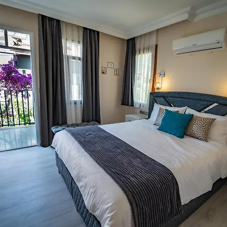 Otel Carrington 4*