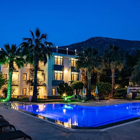 Hotel Carrington